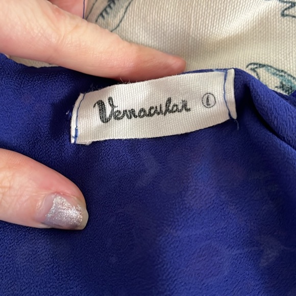 Folk print romper, fully lined size large Cute RAINBOW folk print - Picture 3 of 7